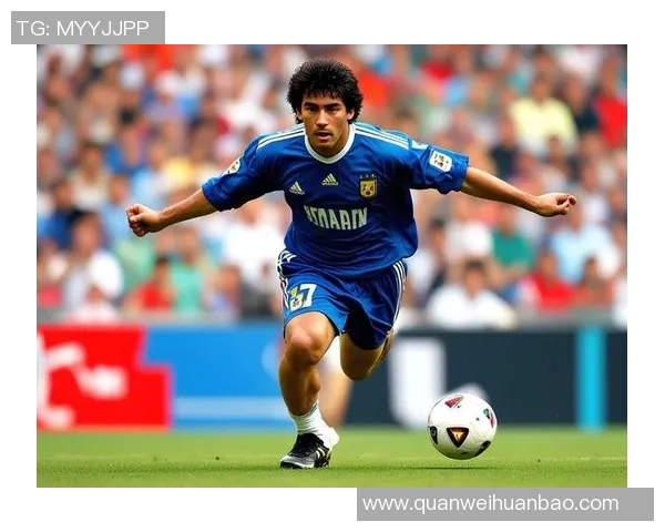 十月出生的足球传奇球星盘点:他们的辉煌成就与赛场瞬间 十月出生的足球传奇球星盘点:他们的辉煌成就与赛场瞬间