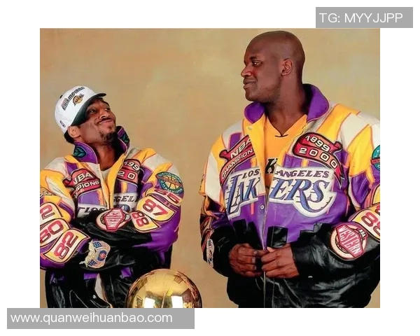 奥尼尔与足球球星的对比谁更具实力与影响力探讨 奥尼尔与足球球星的对比谁更具实力与影响力探讨